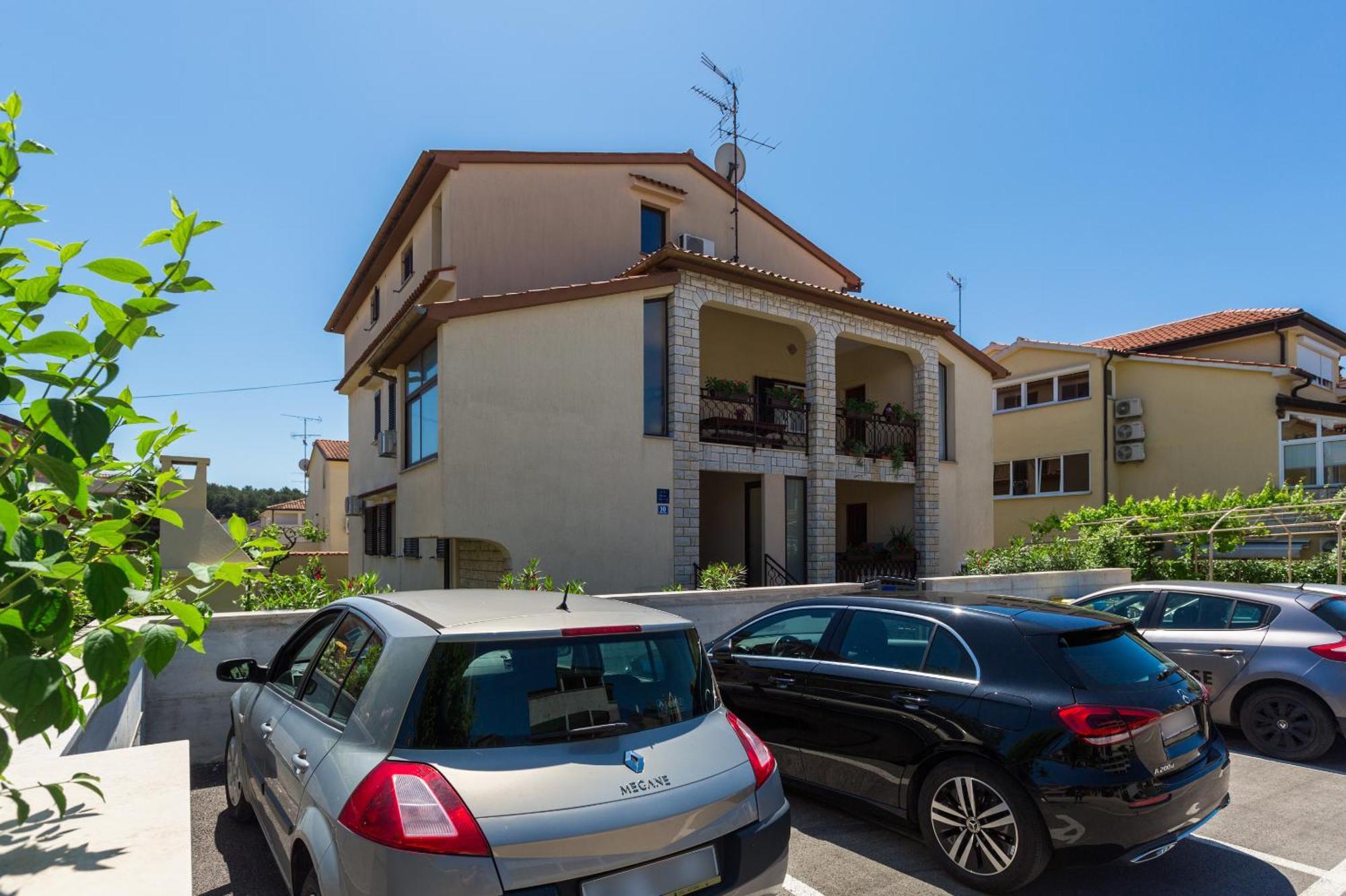 Apartment Oleandar Porec Exterior photo